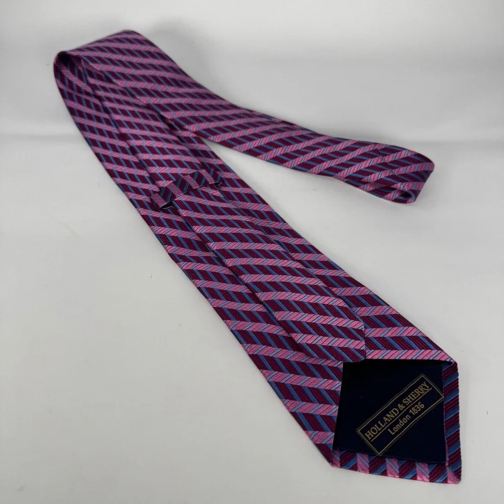 Holland & Sherry Necktie Purple Blue Pink Silk Herringbone Stripe Made in USA